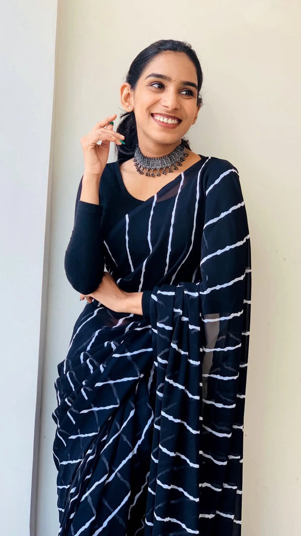 Black Wide Lines