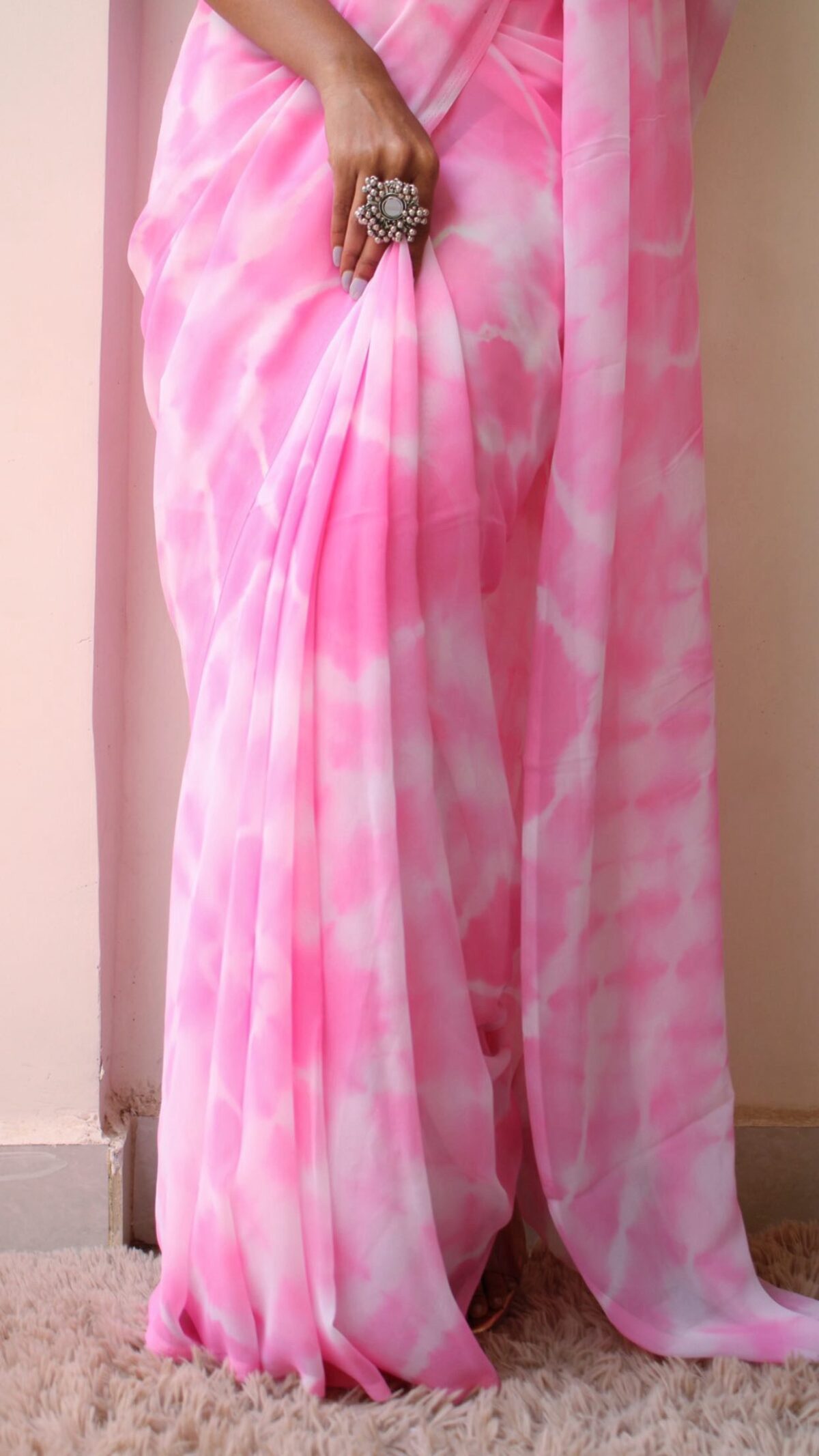 pink shibori