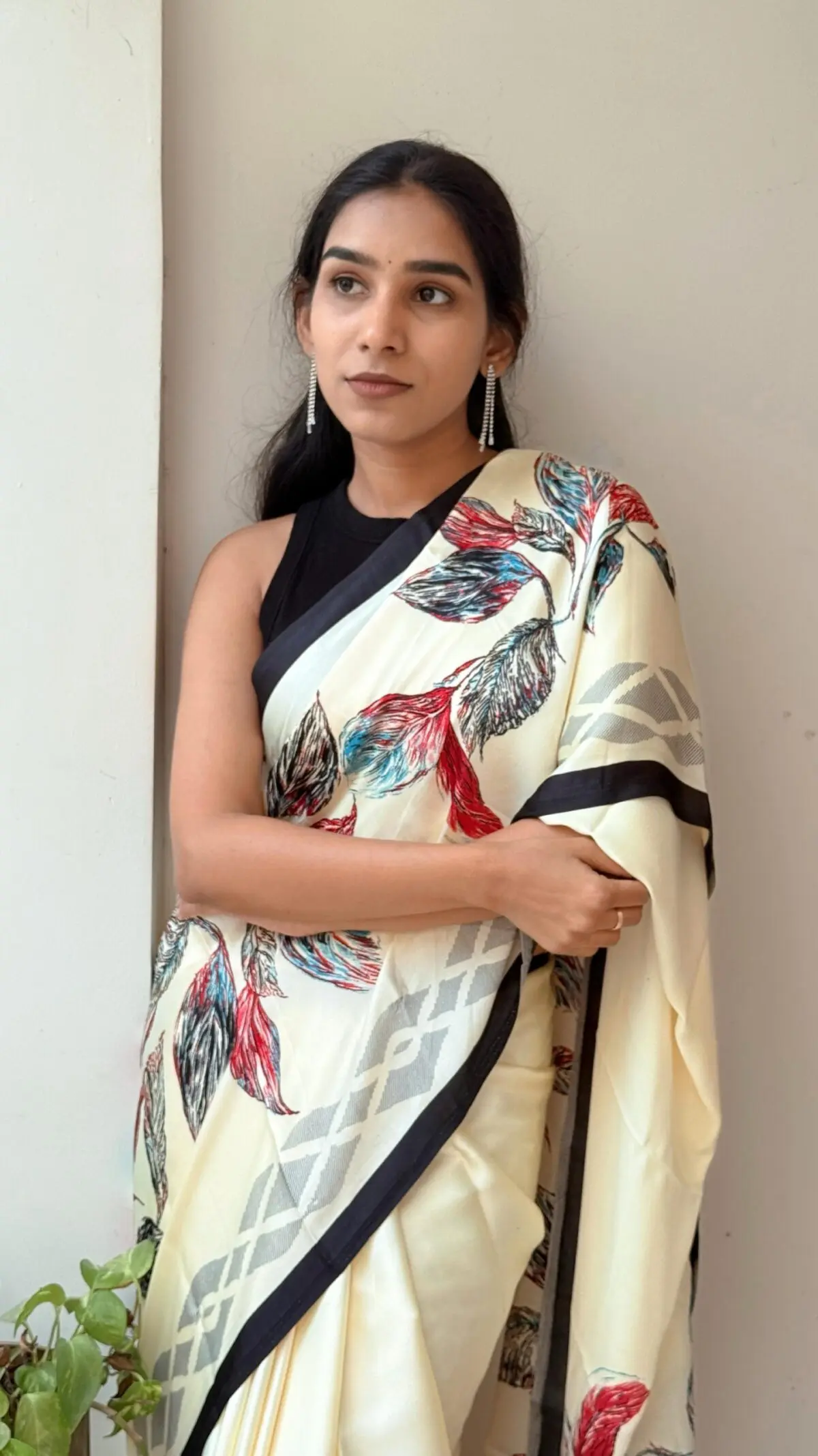 Crape Saree - Image 2