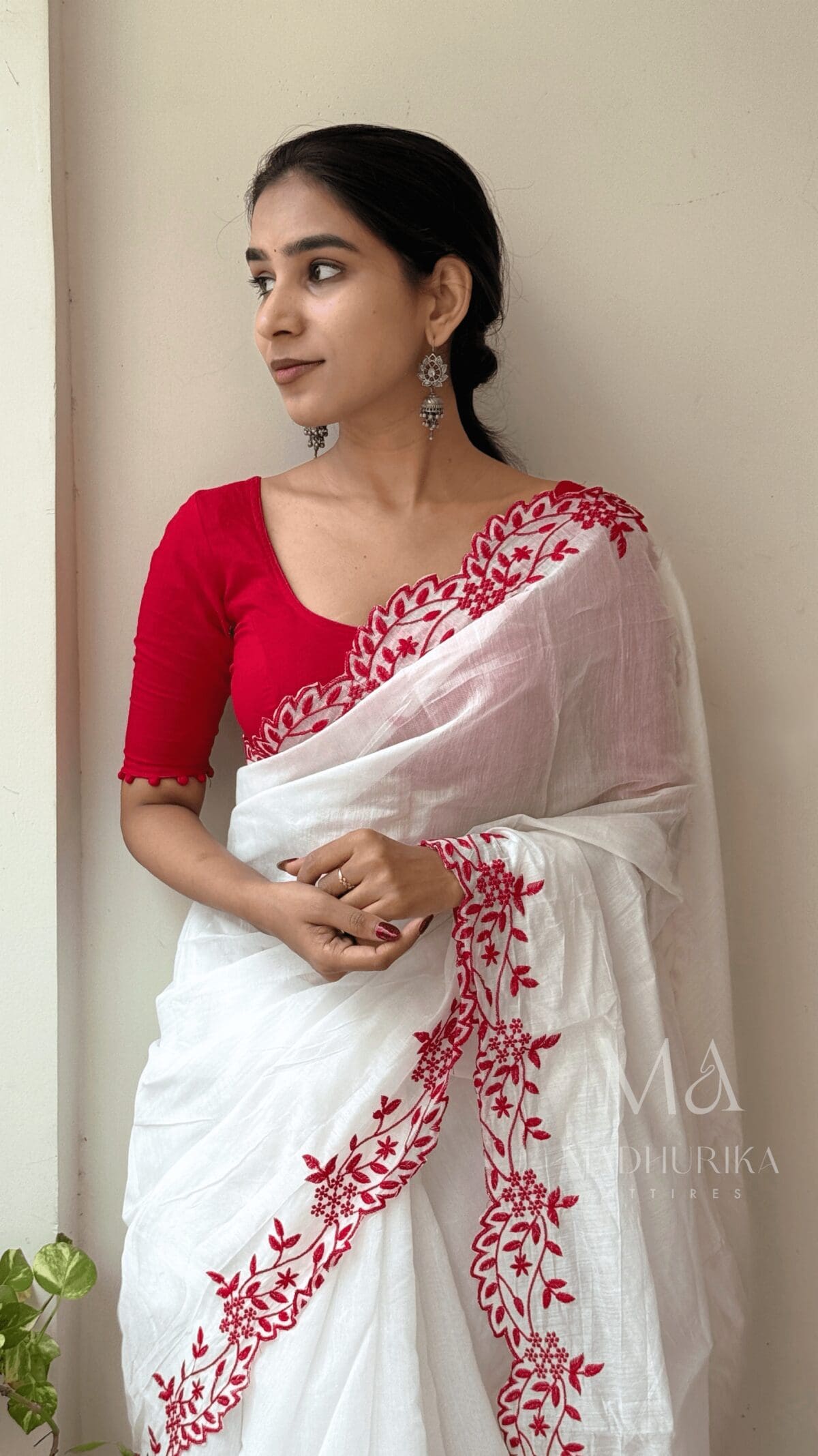 white and red chanderi cotton - Image 2