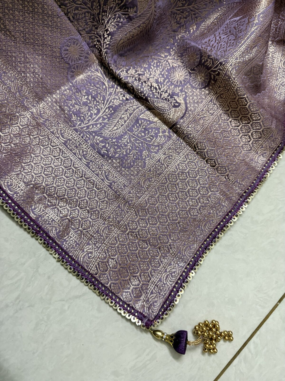 lilac Benarasi satin silk saree - Image 6