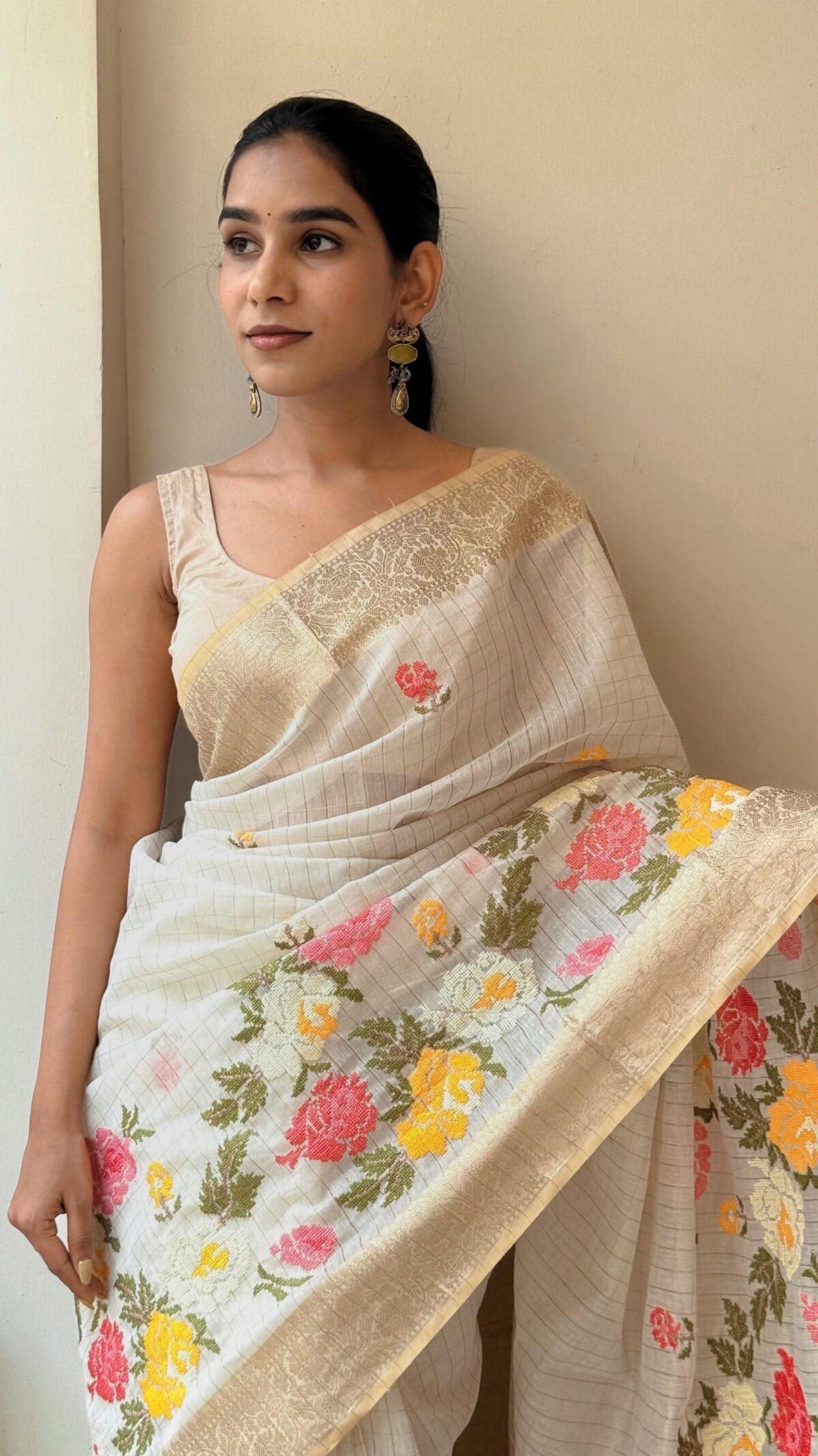 Handloom Tussar weaving with embroidery work