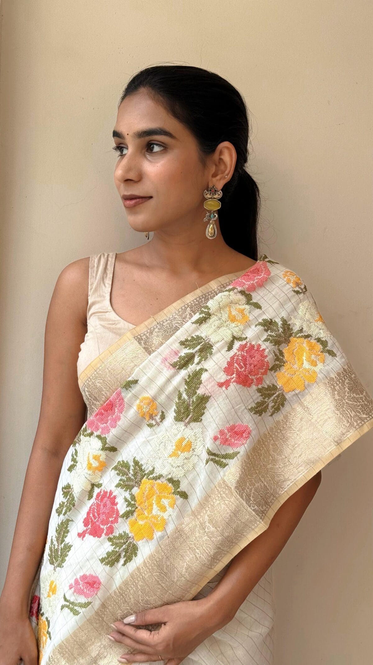 Handloom Tussar weaving with embroidery work - Image 6