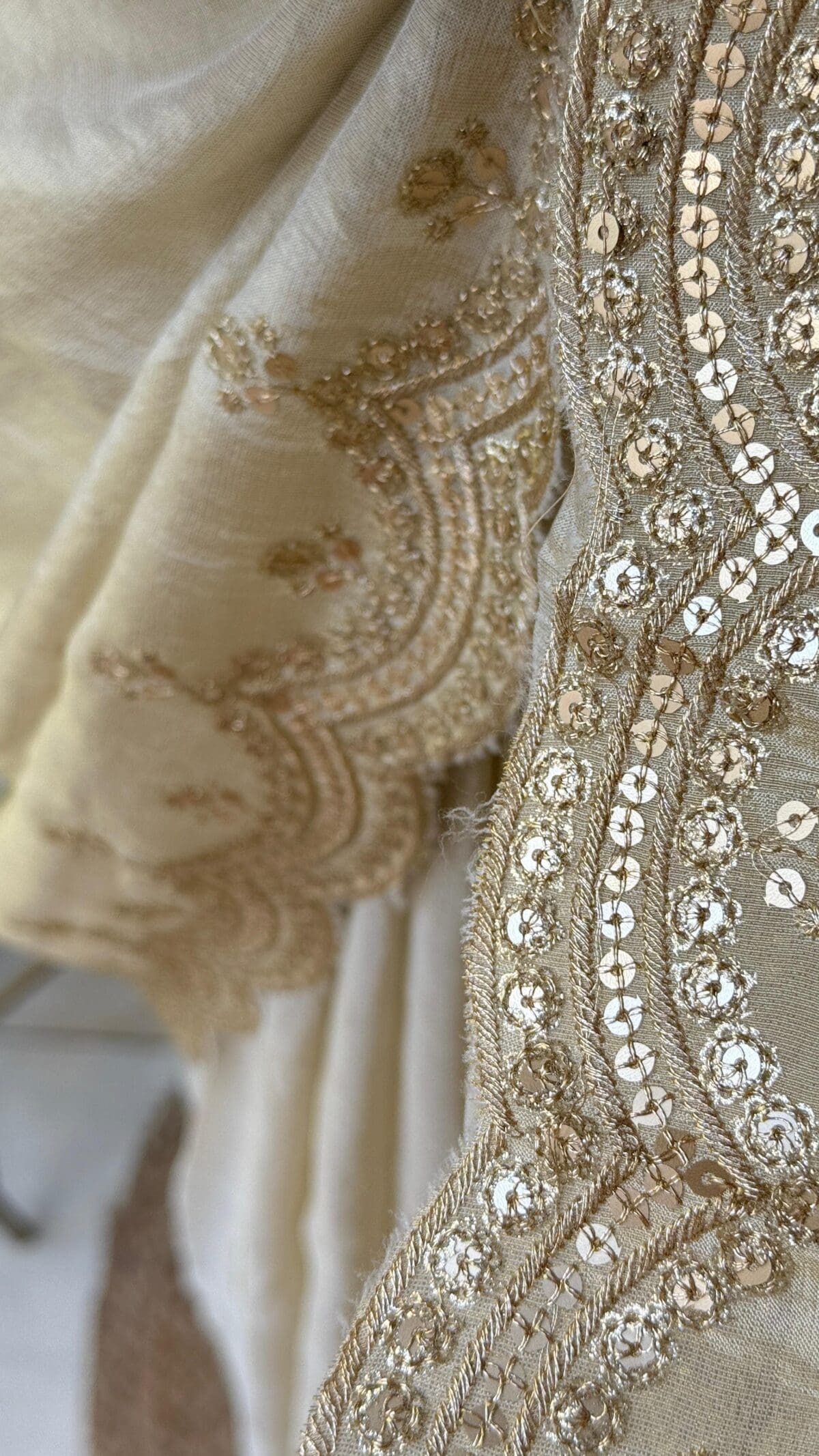 Tissue silk with embroidery work - Image 6